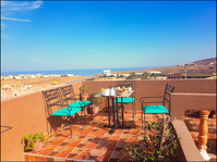 journeys & scorpions travel blog | Morocco Mirleft | Tayafut Apartments Terrace