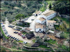 journeys & scorpions | travelblog | Spain-Mallorca | Serra de Tramuntana | Castell d´ Alarò | Restaurant es Verger