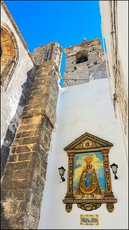 journeys and scorpions travelblog | Spain, Andalusia - Vejer de la Frontera, Iglesia Divino Salvador