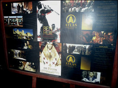 journeys & scorpions | travelblog | Morocco Ouarzazate Atlas Studios | Movieset Temple of Kundun