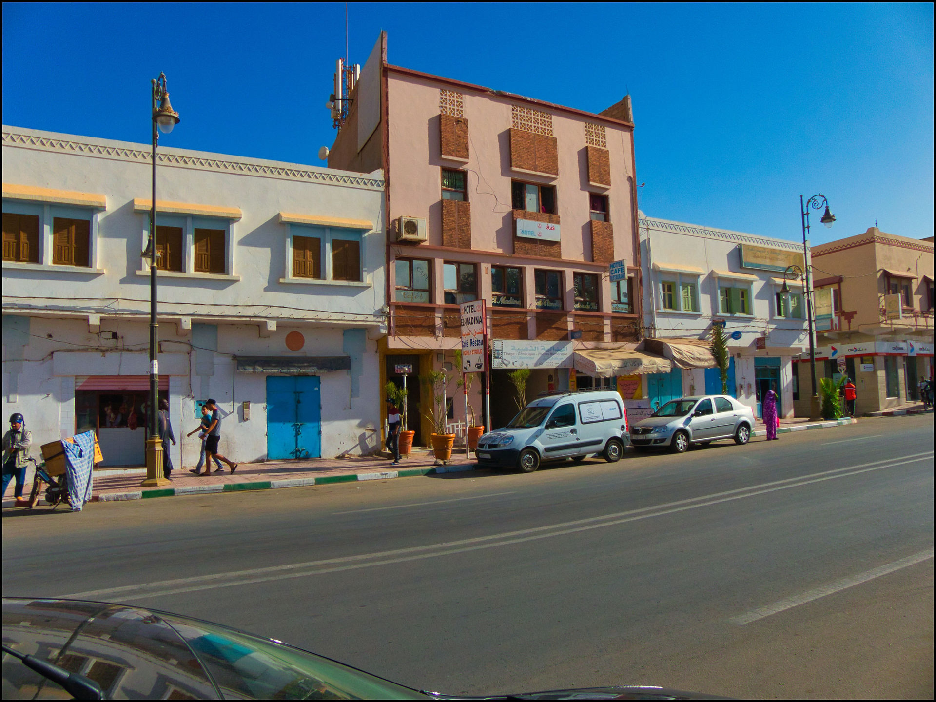 journeys & scorpions travelblog | Morocco Tan Tan