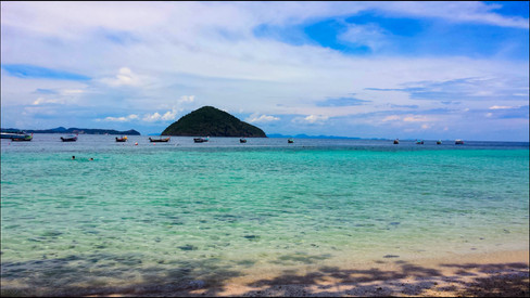 journeys and scorpions travelblog | Thailand Phuket-Coral Island Beach