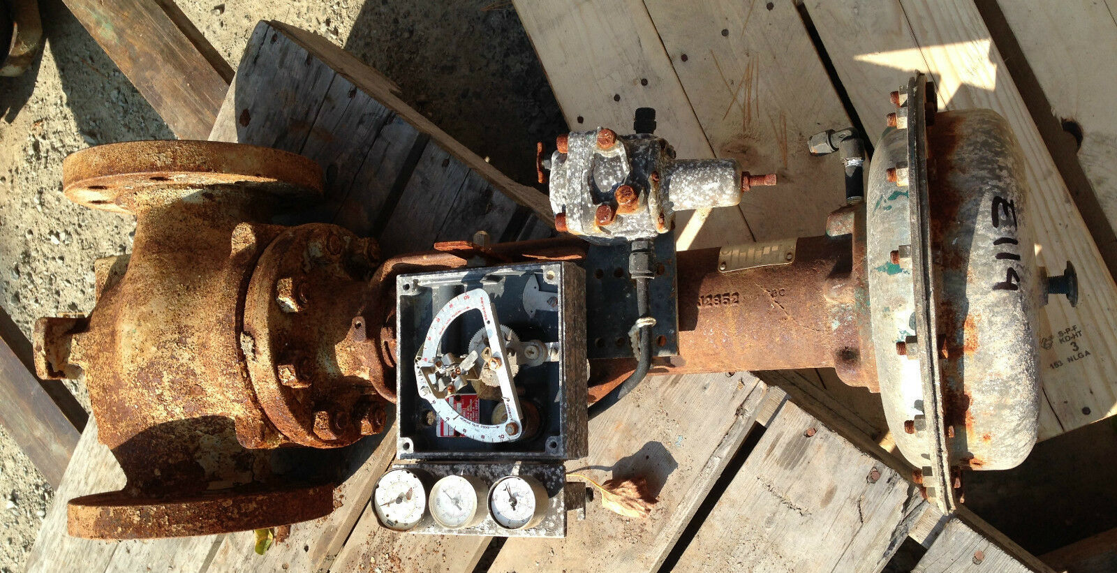 FISHER 2.5in TYPE ED CLASS 300 667 ACTUATED GLOBE VALVE