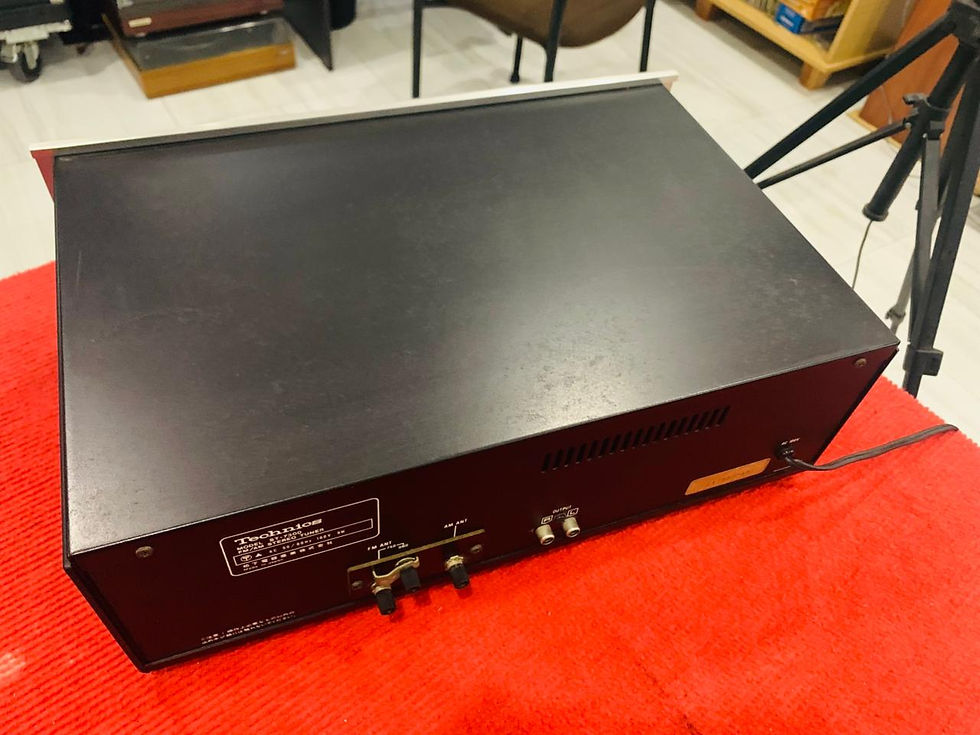 Thumbnail: Technics FM/AM Radio tuner ST-7300