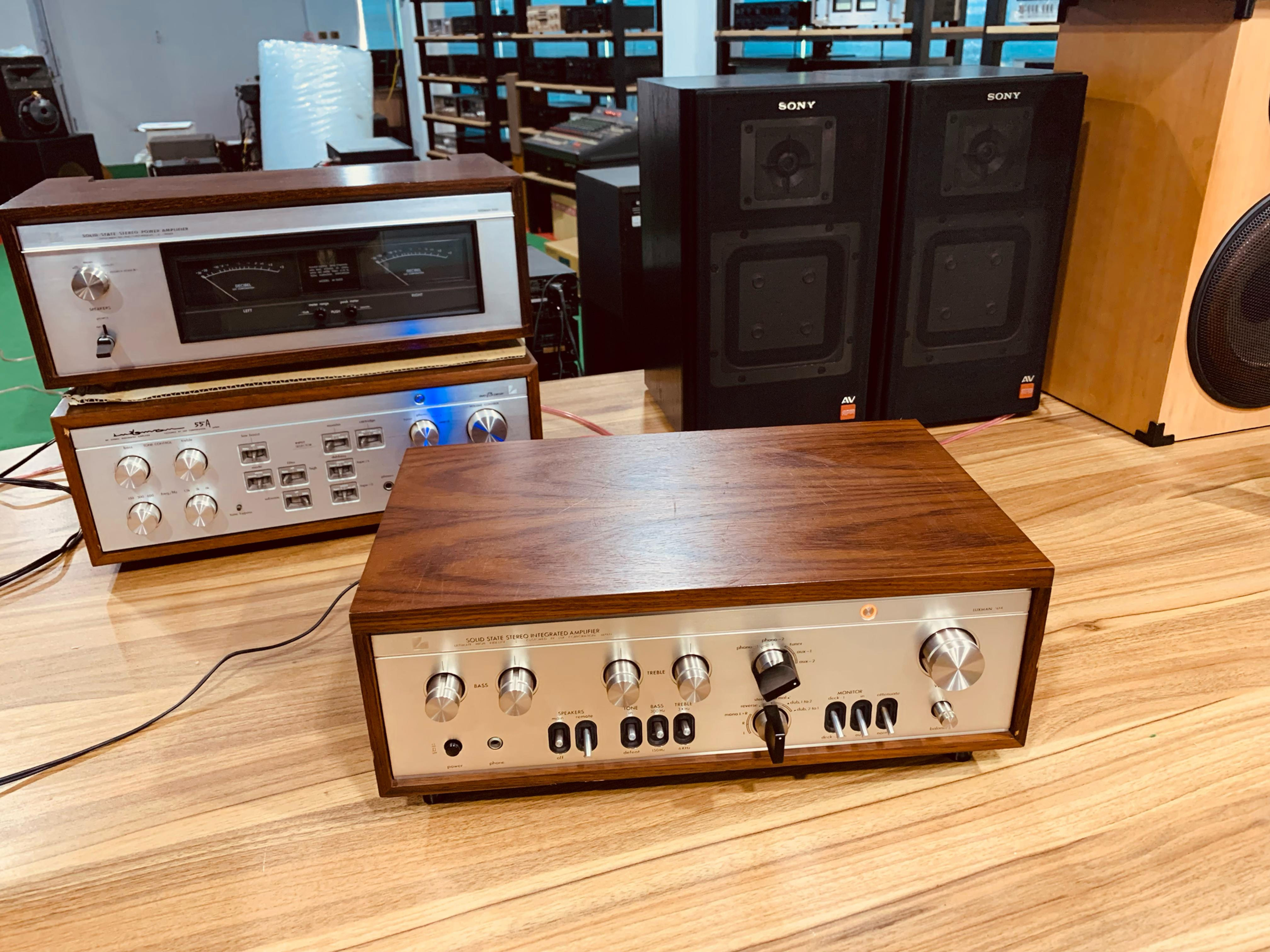 Luxman L-504 Vintage Stereo audio power amplifier