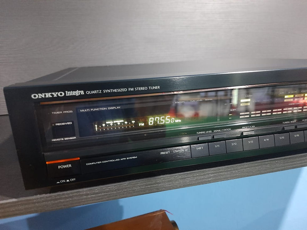 Thumbnail: Onkyo Integra TX-9090II -Top of the range dual radio tuner