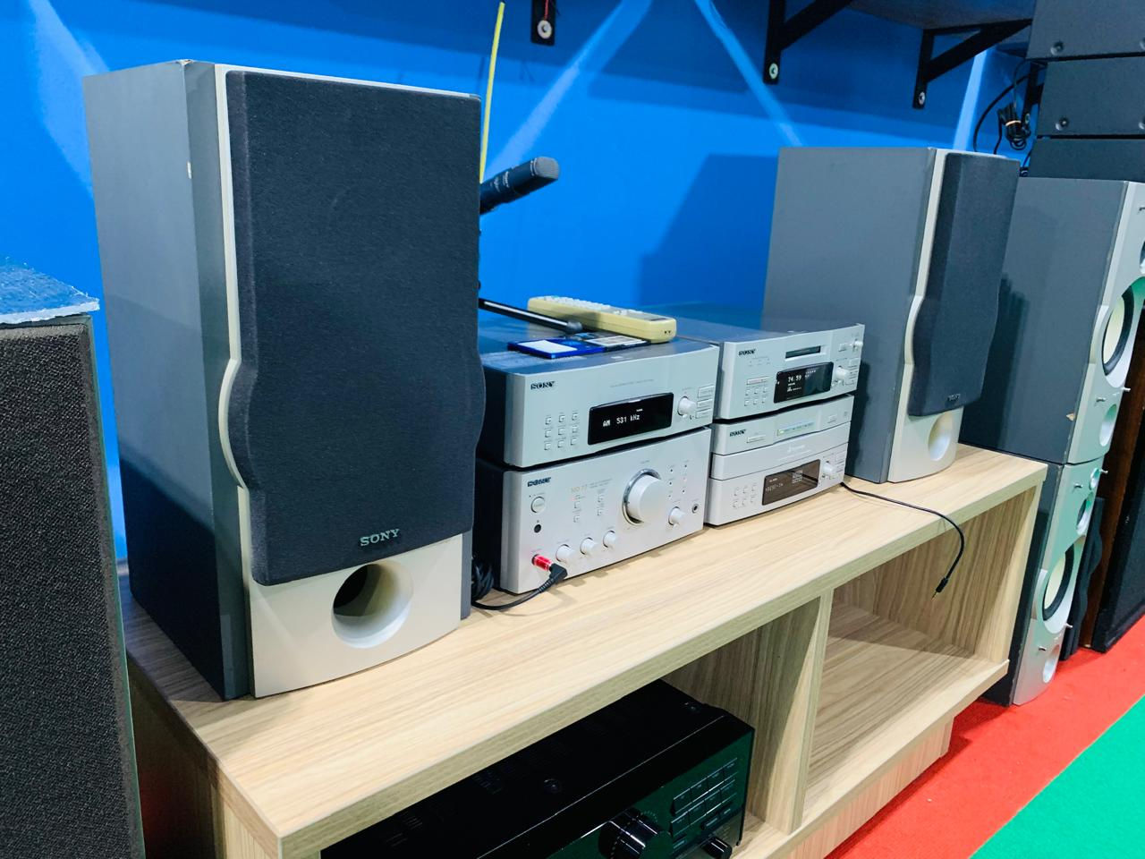 Sony Midi Hi-Fi system MD-77 - CD/MD/Radio/Bluetooth Full system