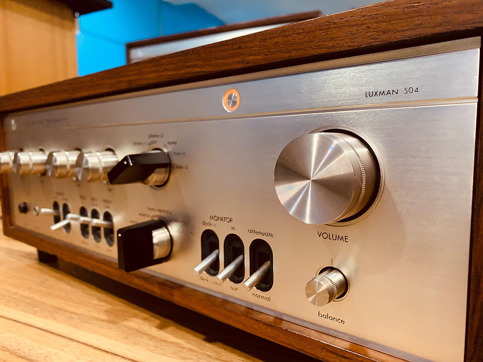 Thumbnail: Luxman L-504 Vintage Stereo audio power amplifier