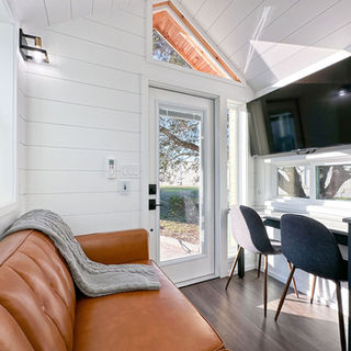 Tiny Home Model Movable Roots