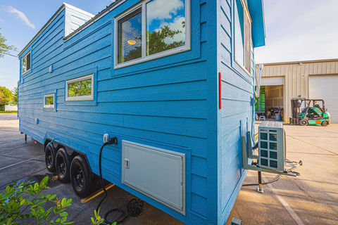 Cavin tiny home by Movable Roots with LP LapSiding.