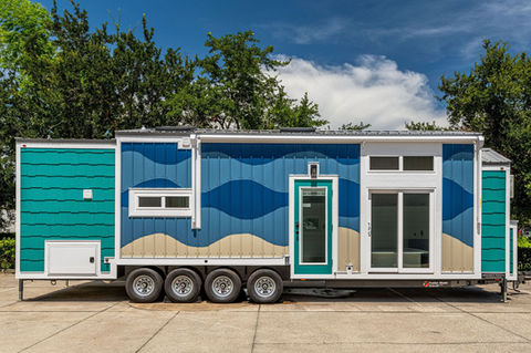 Tiny Home on Wheels by Movable Roots