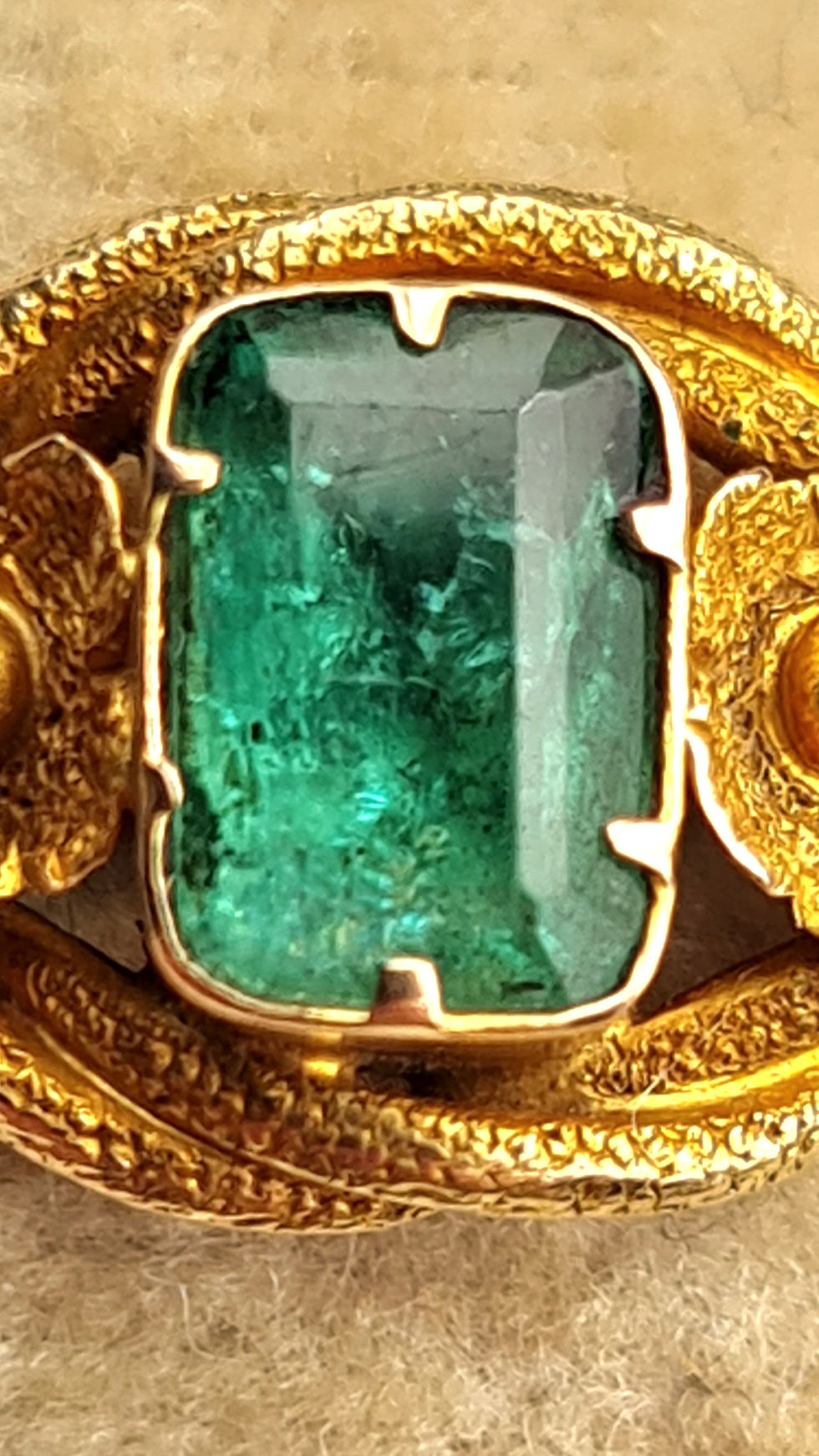Thumbnail: Victorian 18ct Gold Natural Emerald Ring c.1880