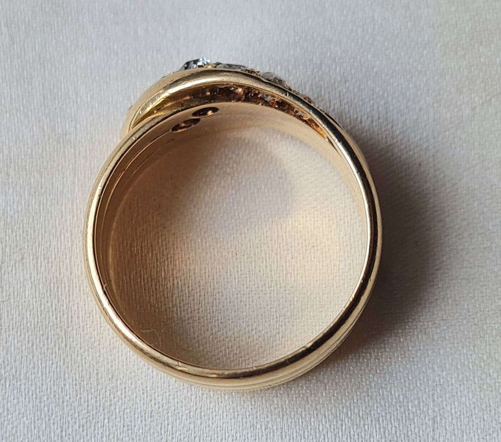 Thumbnail: Edwardian 18ct Gold Diamond Snake Ring