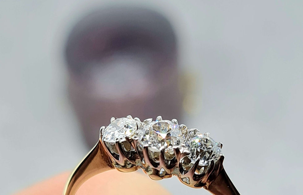 Thumbnail: Antique 18ct Gold Old Cut Diamond Ring