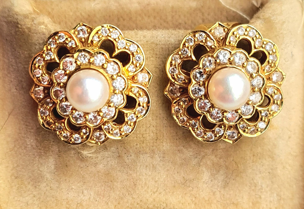 Thumbnail: Vintage 18ct Gold Diamond and Pearl Earrings, 1990