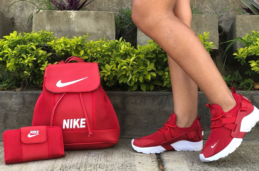 Miniatura: Dúo tenis y bolso