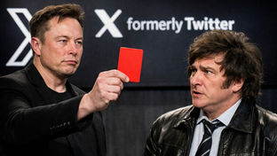 Musk suspendió la cuenta X de Milei