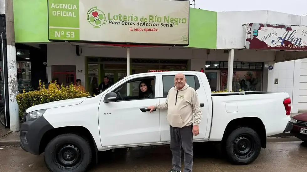 Ganó una camioneta y se la regaló a su hija