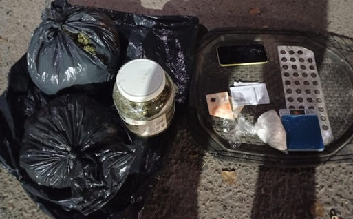 Dos personas detenidas por trafico de drogas
