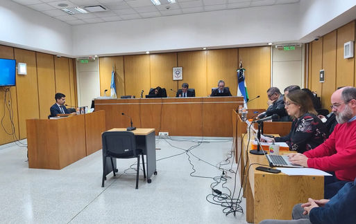 Empezó el juicio a cuatro policías por supuestas torturas en Alta Barda