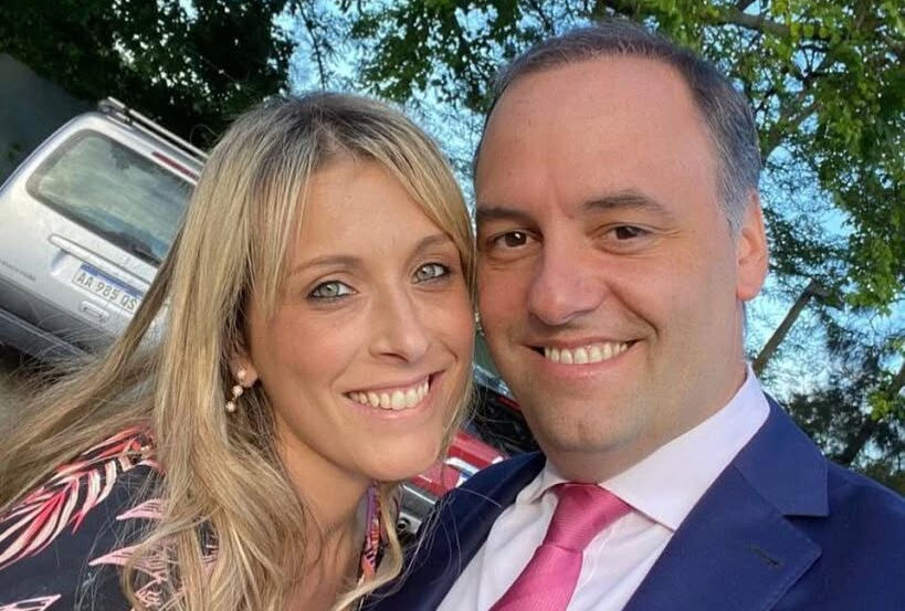 Sonríe Adorni: Fiscal solicitó archivar la causa del viaje de la mujer de Adorni en el avión presidencial.