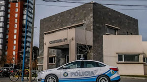 Tenía prohibido acercarse a la casa de su madre... incumplió y terminó preso
