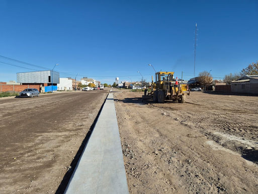 Avanza la obra de pavimento del conector vial en la calle Guemes