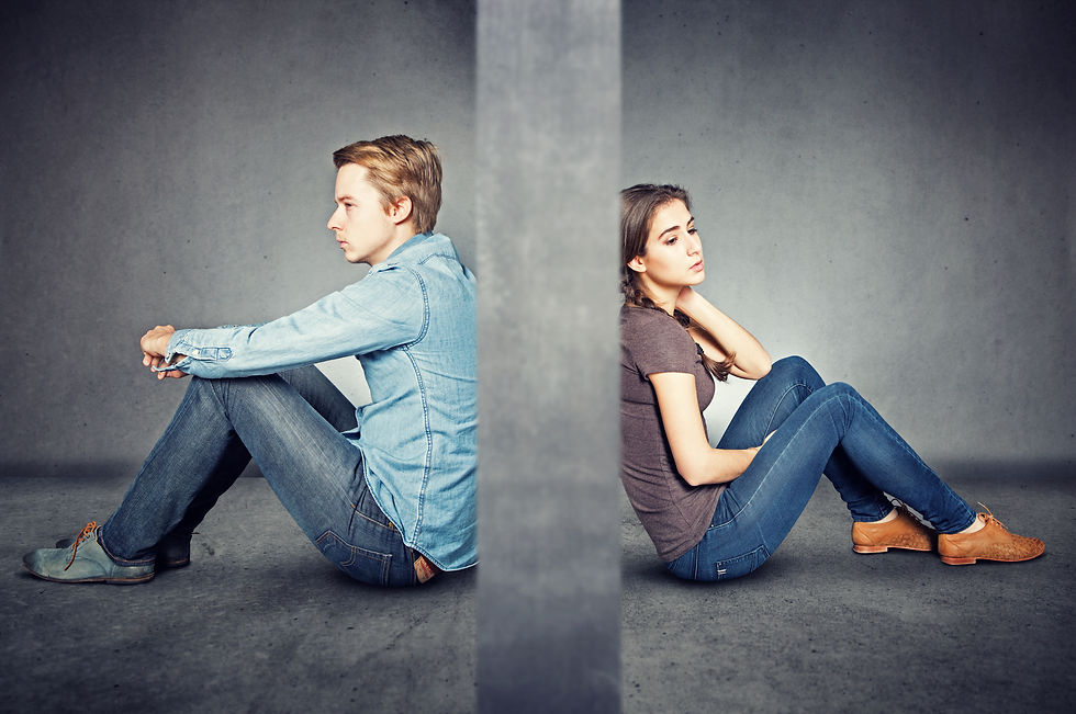Sentiment de distance dans la relation: un mur se dresse entre les deux conjoints
