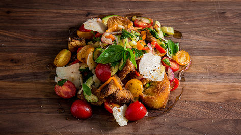 PANZANELLA SALAD | TUSCAN BREAD AND TOMATO SALAD