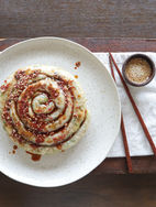 돌돌이 쌀피 왕만두 Jumbo Mandu Rolled in Rice Paper