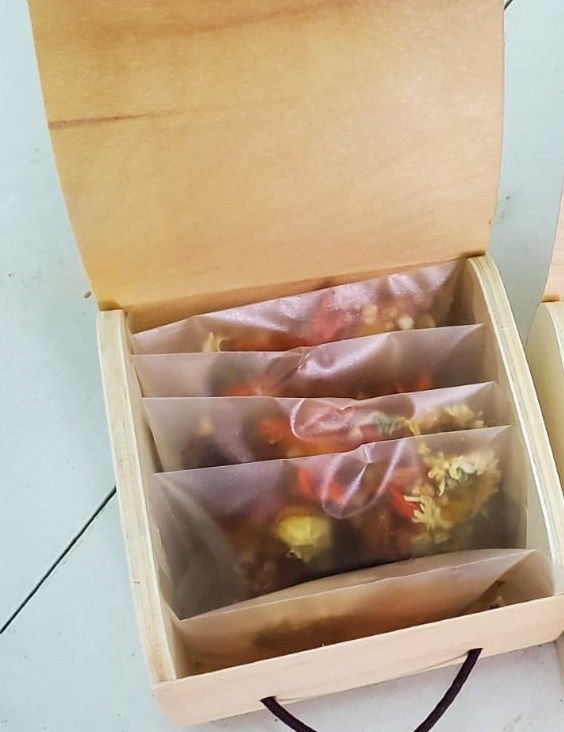 縮圖：TEA001 百合金桔菊花羅漢果清潤茶 (防感冒防喉痛) (5包裝)