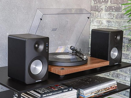 The Ultimate Valentine’s Day Gift Guide for Him: 10 Must-have Picks