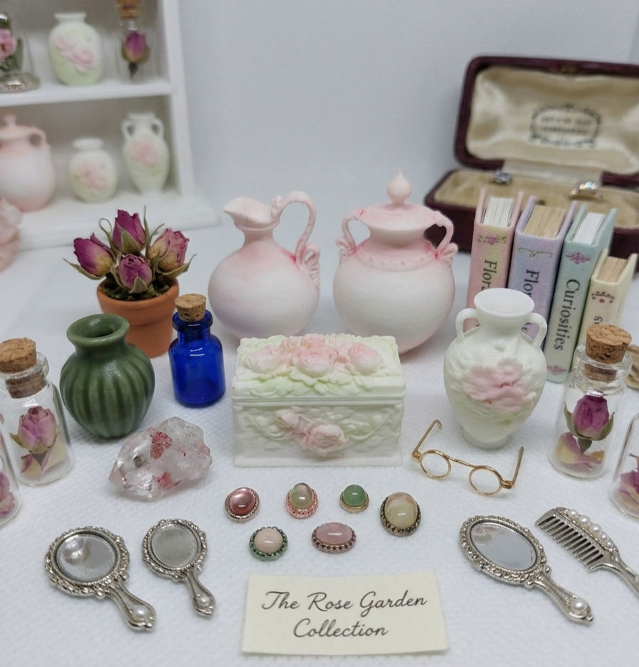 Thumbnail: Sculptured ornaments from £2