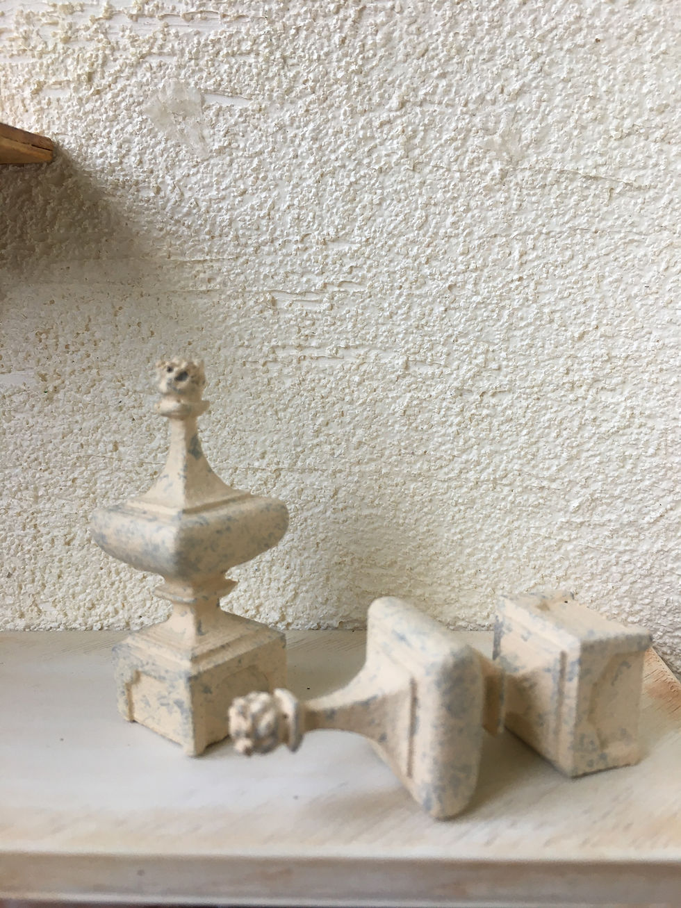 Thumbnail: Salvage Finials