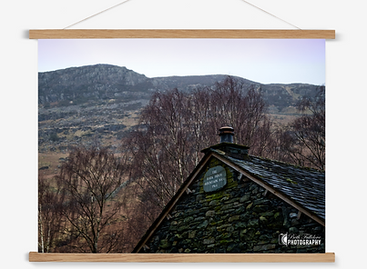 Poster Hanger Logo 02.png