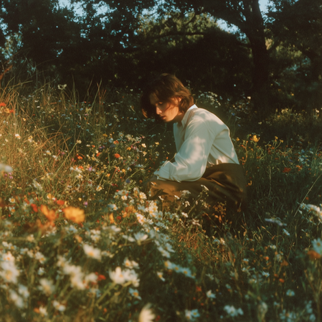 pygmonolion_conceptual_fashion_photography_outdoor_wild_flower__1fff0919-2f14-4529-86d5-d1