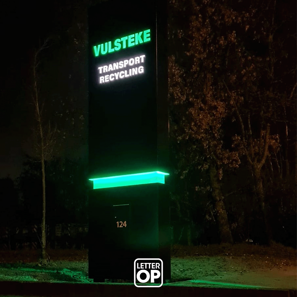 Lichtreclame reclamezuilen | reclamezuilen op maat