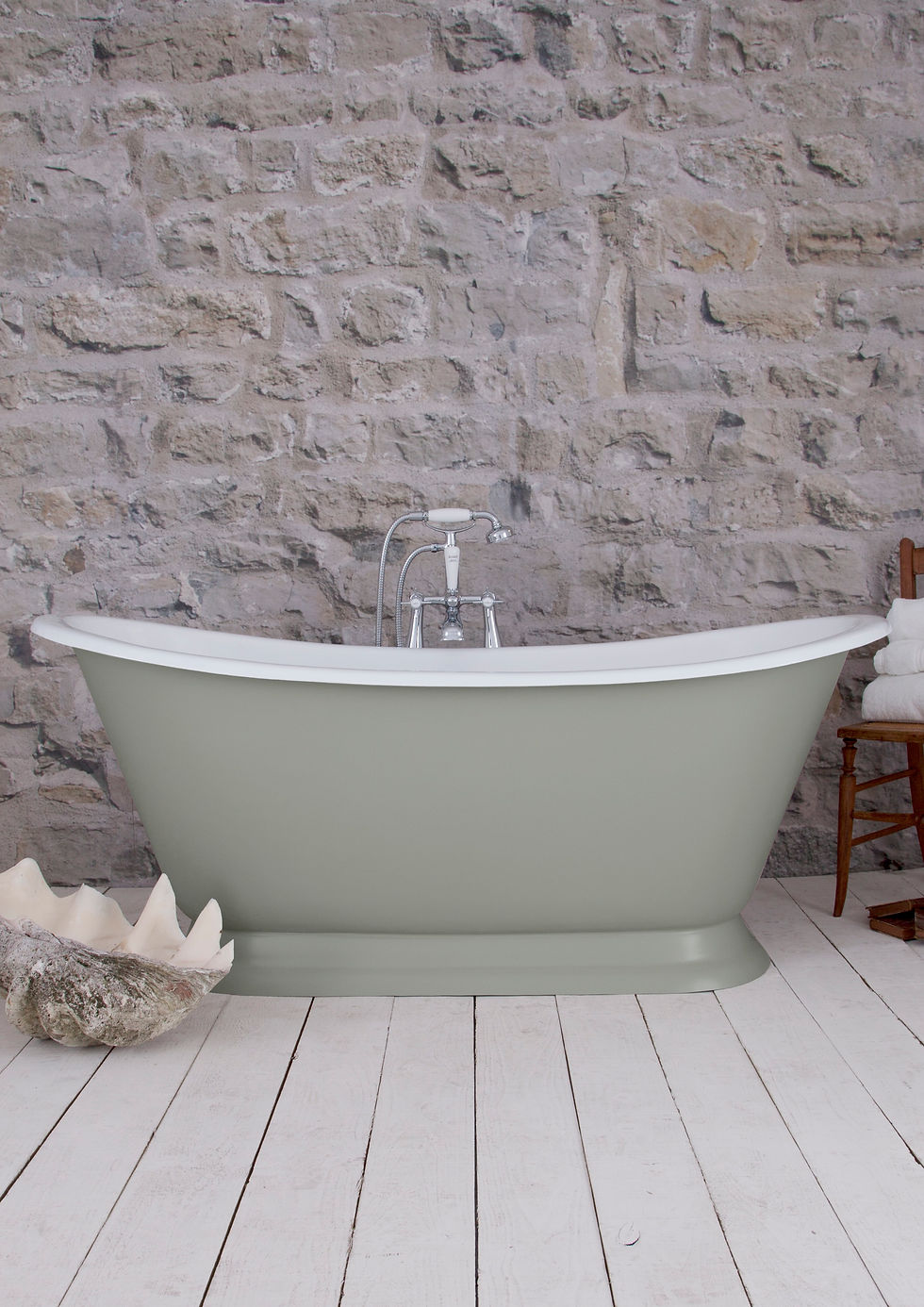 Thumbnail: Hurlingham Galleon Cast Iron Bath 1680 x 760mm