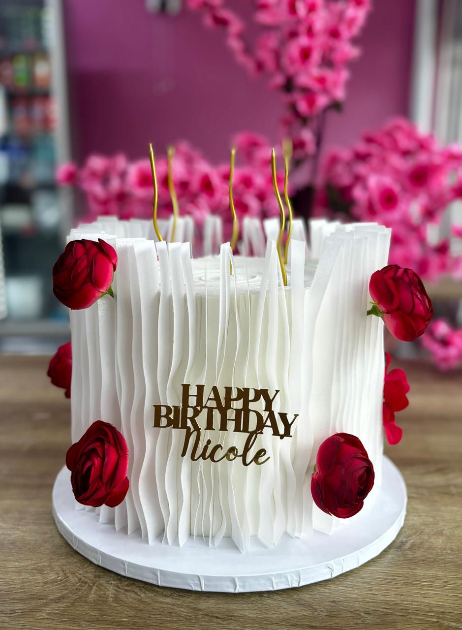 Thumbnail: Bloomed Elegance Cake