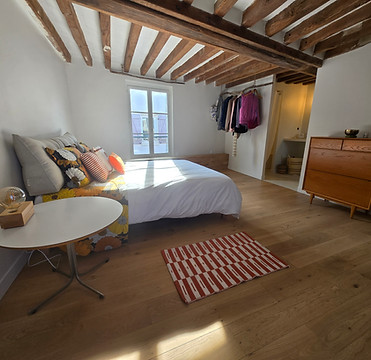 Indépendante 1 chambre micky love.jpg