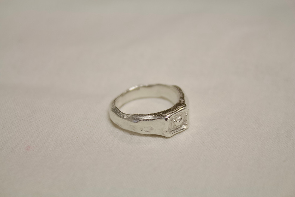 Thumbnail: wonky heart ring