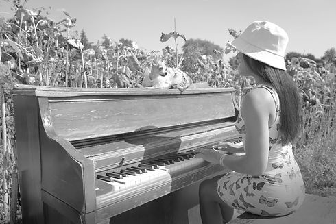 DSC03056 bw.jpg