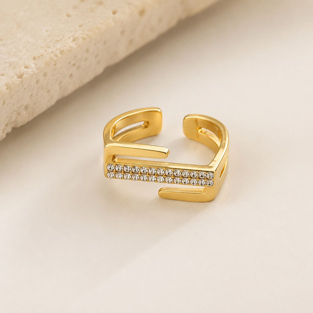 VOUGE RING
