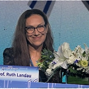 Ruthi Landau.png