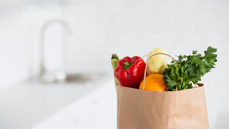 TAUBATÉ AUMENTA EM 182% O VALE-ALIMENTAÇÃO E ESTENDE BENEFÍCIO A TODOS OS SERVIDORES