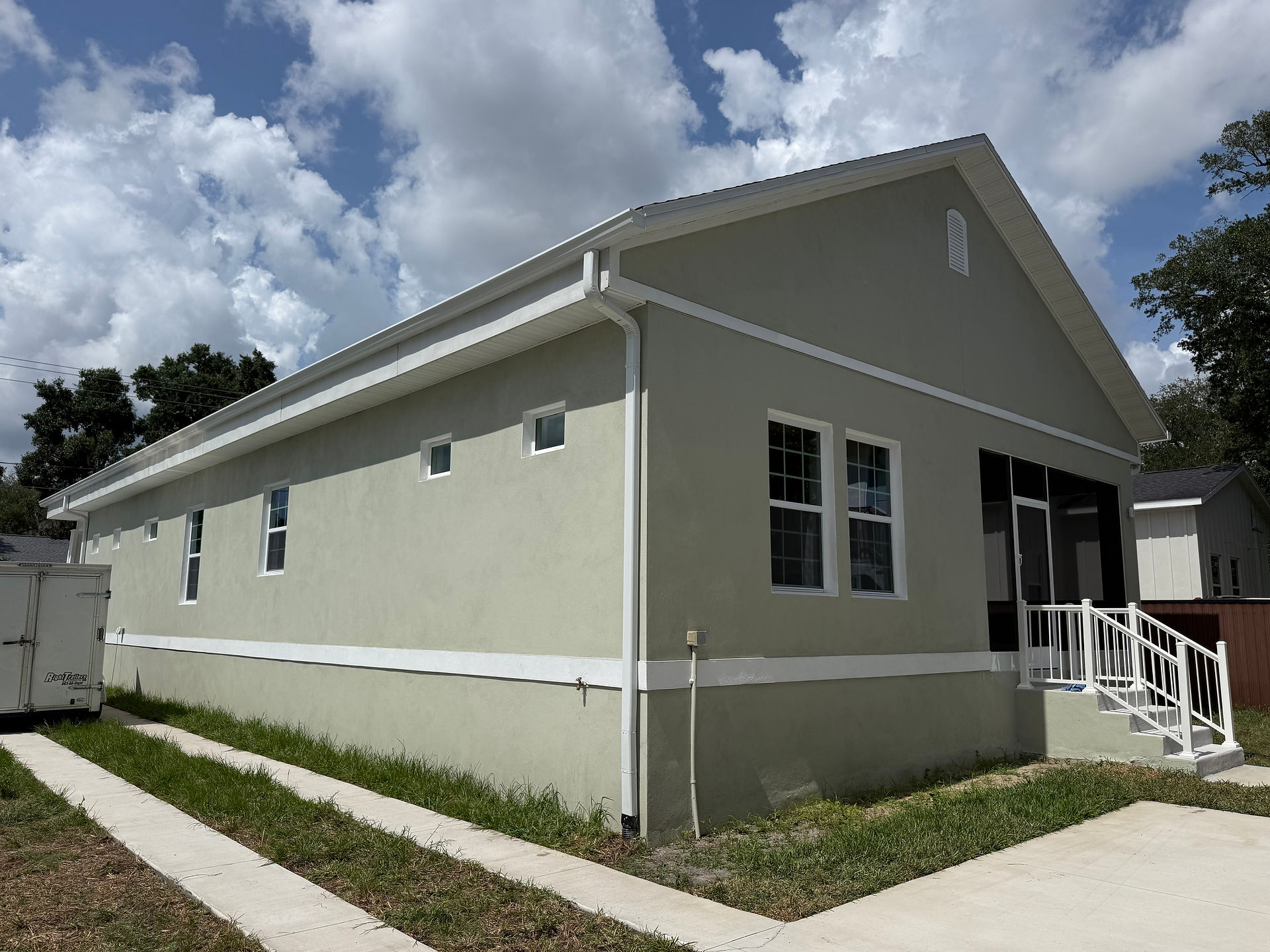 seamless gutters by H2O Gutters Tampa Florida