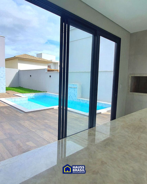 Gourmet com vista para piscina