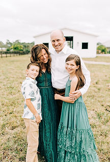 familyphoto.jpg