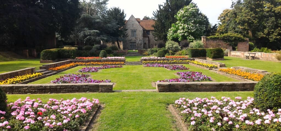 The formal gardens at Priory Gardens in Orpington, a beautiful outdoor photography location in South East London