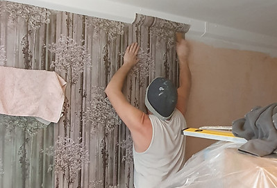 RedEgg Paul hanging decorative wallpaper.jpg